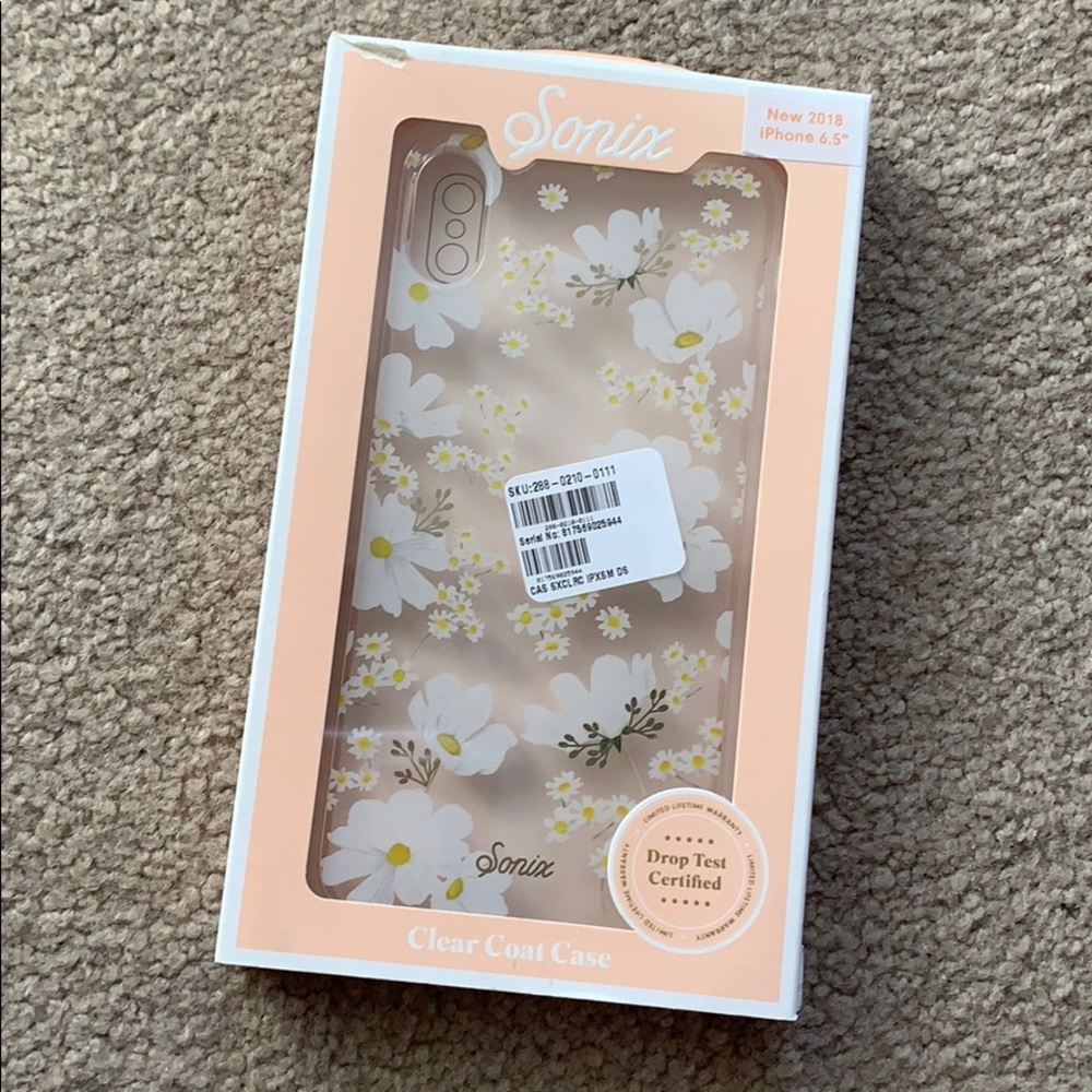 New! Sonix White Daisy iPhone XS Max Case